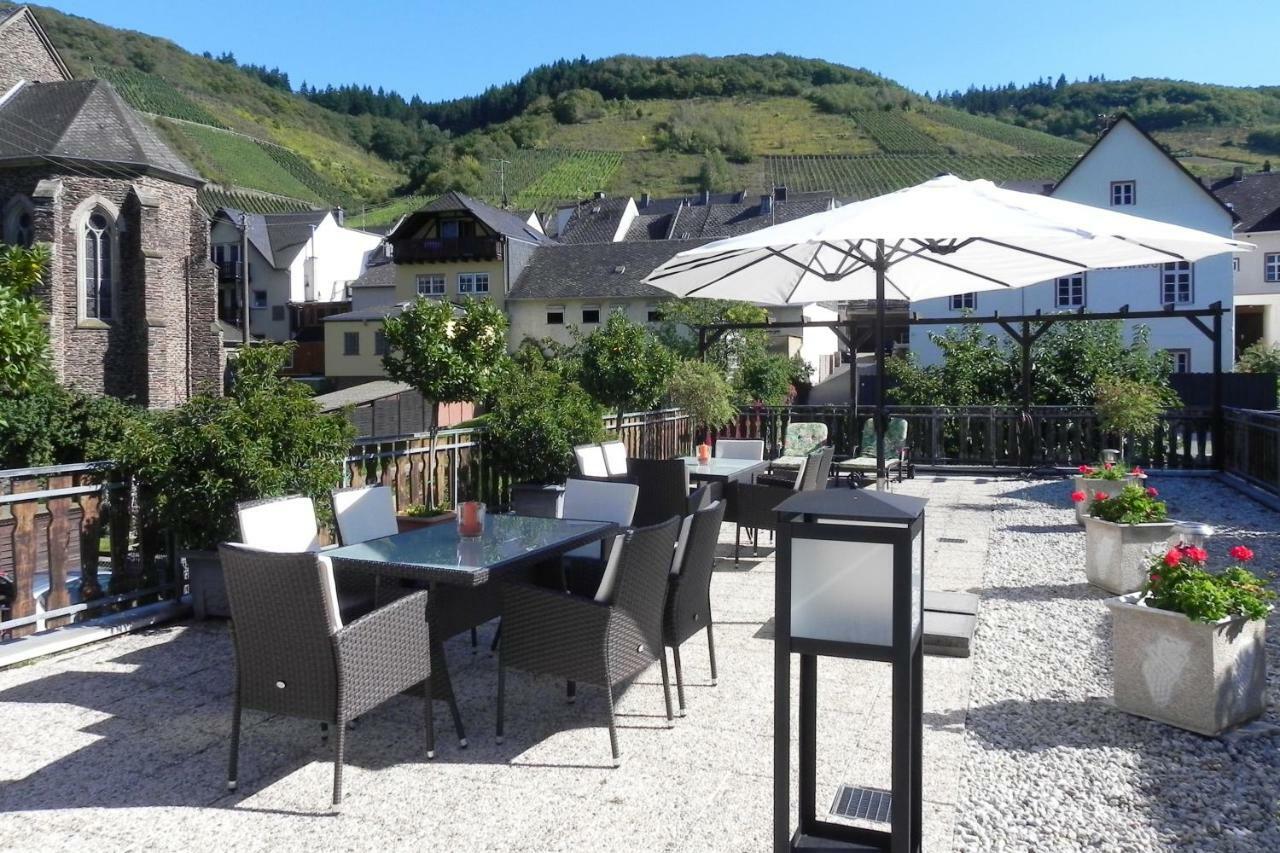 Ferienhaus Erich Bremm Mit Moselblick Neef Exterior foto